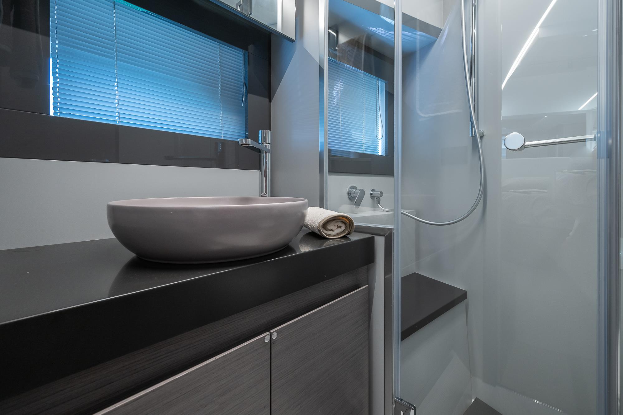 2023 PERSHING 5X IPS 